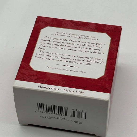 Hallmark Ornament Mickey and Minnie in Paradise Romantic Vacations 1999 Disney - Picture 4 of 4